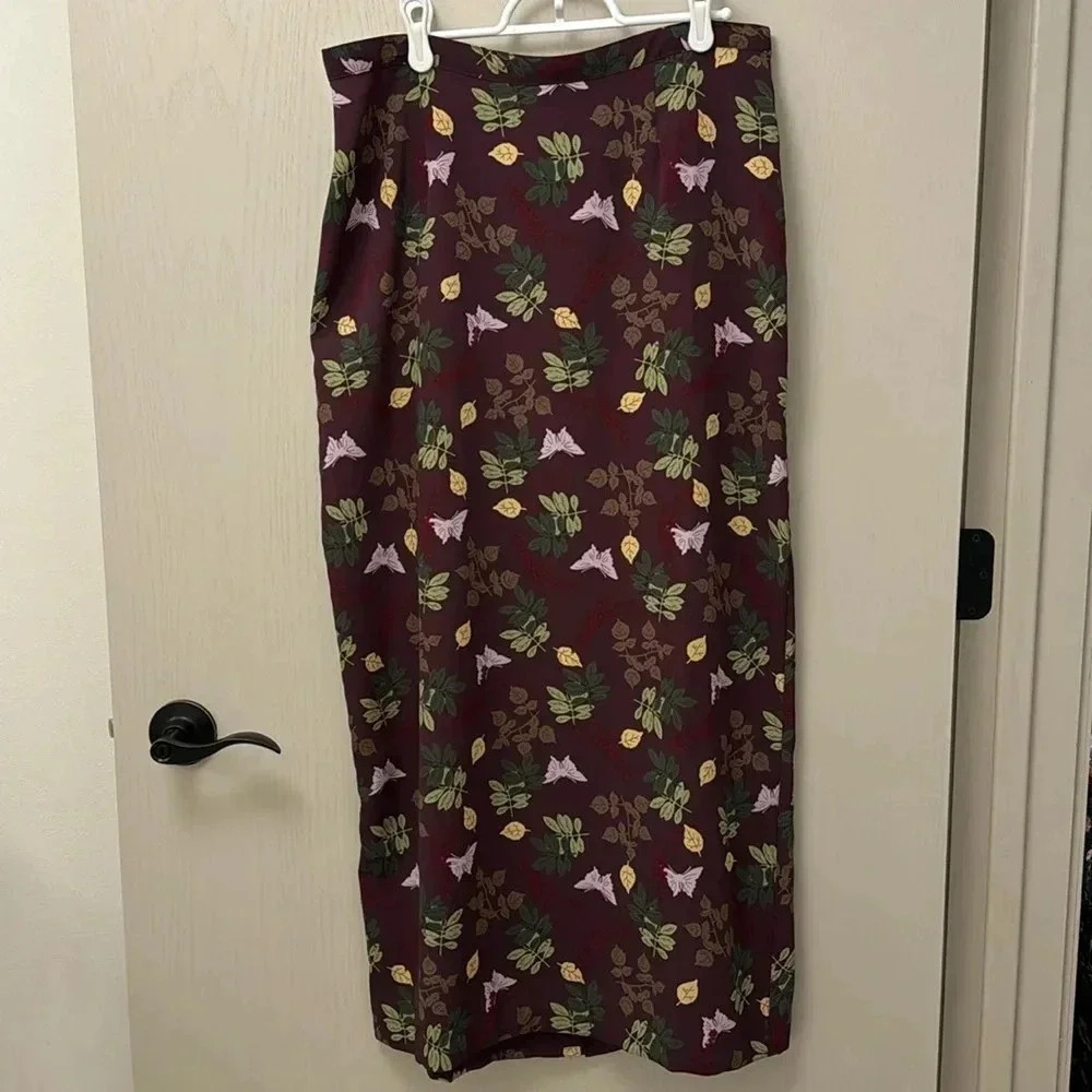 Seasonal Fall Skirt Eggplant Color Fall Pattern Leaves Autumn‎ Cottage